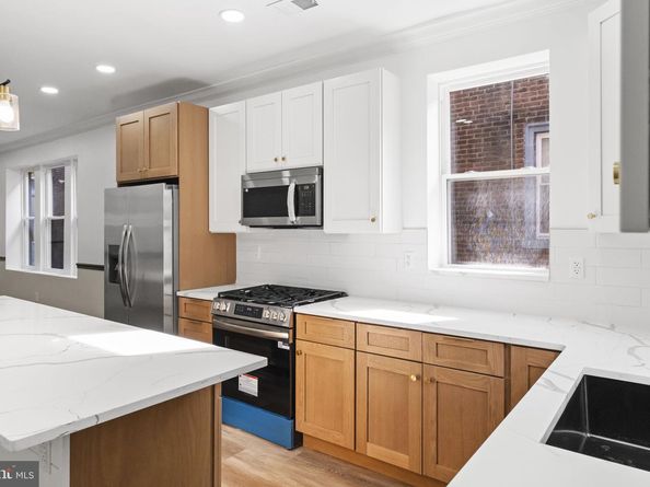 1012 Lindley Avenue, Philadelphia PA 19141