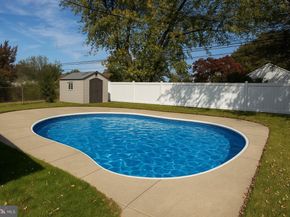 225 Yorkshire Road, Fairless Hills PA 19030