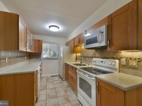 225 Yorkshire Road, Fairless Hills PA 19030