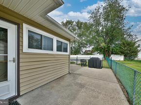 225 Yorkshire Road, Fairless Hills PA 19030