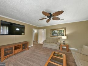 225 Yorkshire Road, Fairless Hills PA 19030