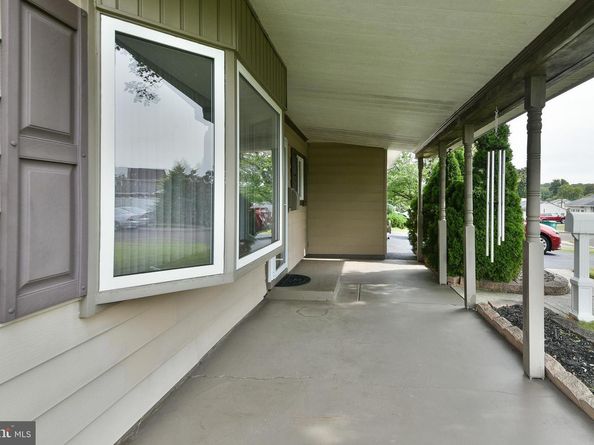 225 Yorkshire Road, Fairless Hills PA 19030