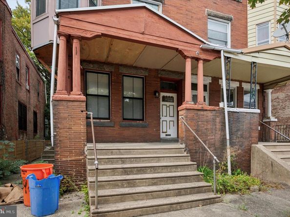 4923 Warrington Avenue, Philadelphia PA 19143