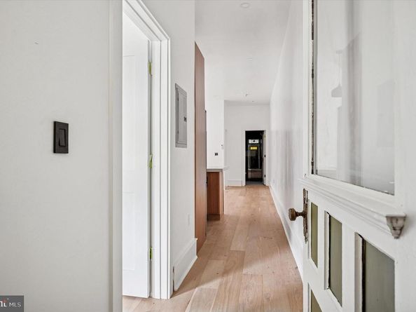 4923 Warrington Avenue, Philadelphia PA 19143