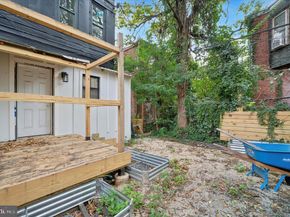 4923 Warrington Avenue, Philadelphia PA 19143