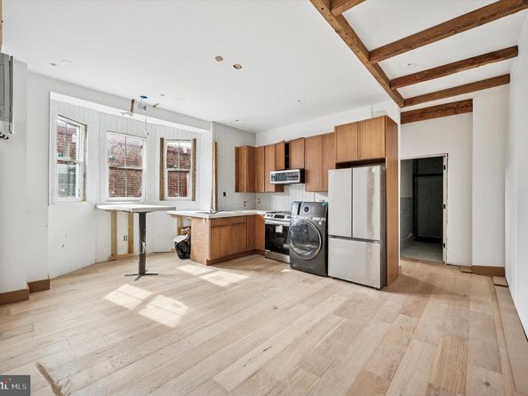 4923 Warrington Avenue, Philadelphia PA 19143