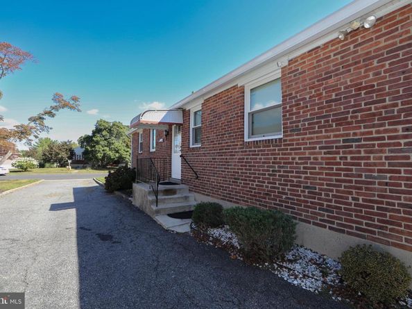 838 Springhaven Road, Springfield PA 19064