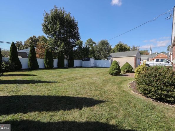 838 Springhaven Road, Springfield PA 19064