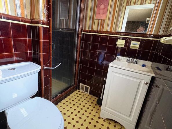 609 E Hortter Place, Philadelphia PA 19119