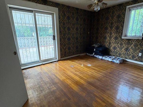 609 E Hortter Place, Philadelphia PA 19119