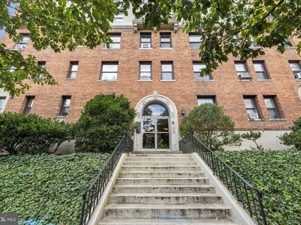 3600 Connecticut Avenue NW 202, Washington DC 20008