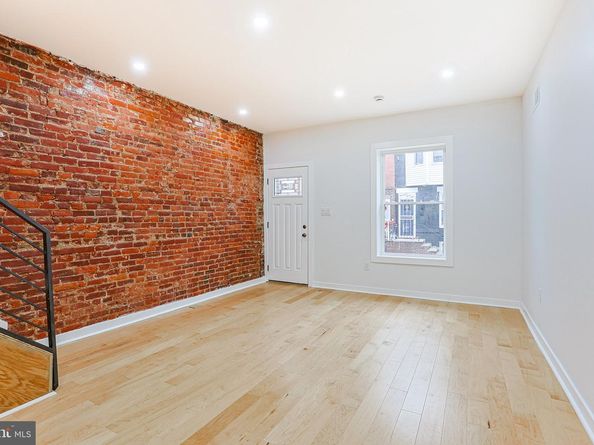 1734 S Taylor Street, Philadelphia PA 19145