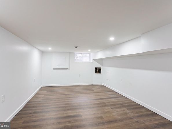 1734 S Taylor Street, Philadelphia PA 19145