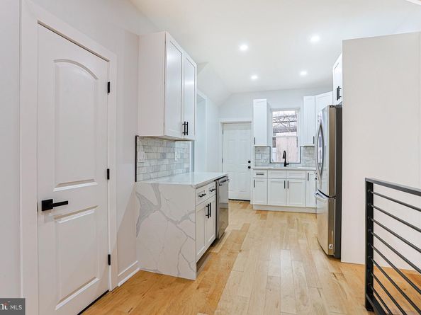 1734 S Taylor Street, Philadelphia PA 19145