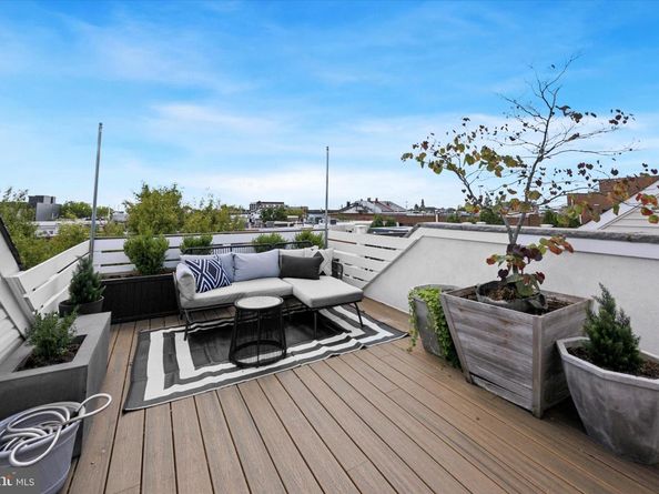 1631 South Street 2, Philadelphia PA 19146
