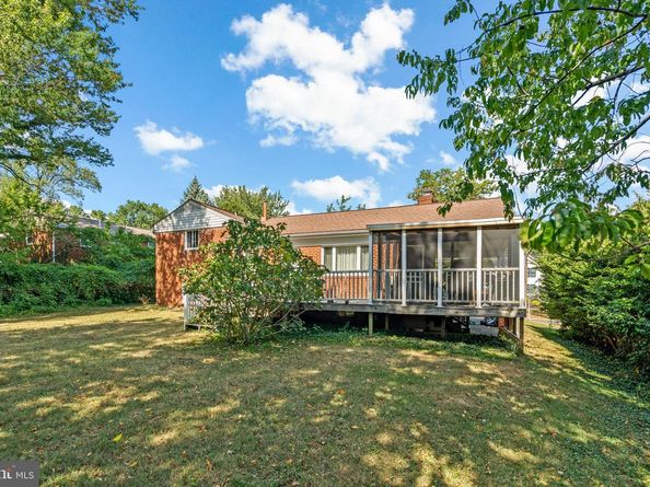 2306 Barbour Road, Falls Church VA 22043
