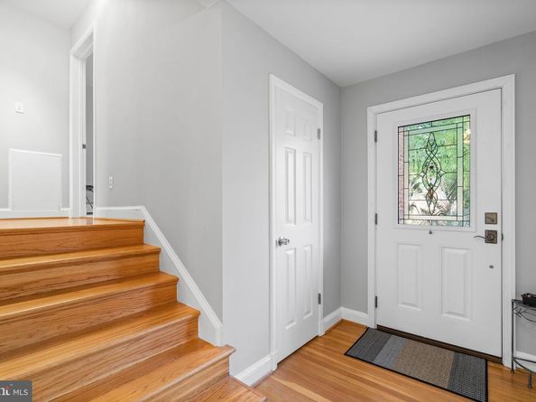 2306 Barbour Road, Falls Church VA 22043