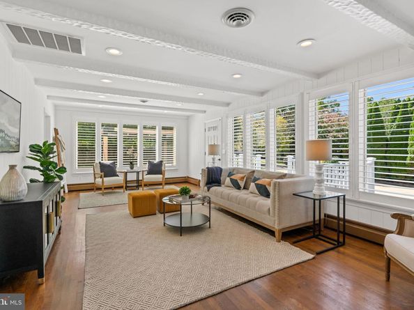 4900 Montgomery Avenue, Bethesda MD 20816