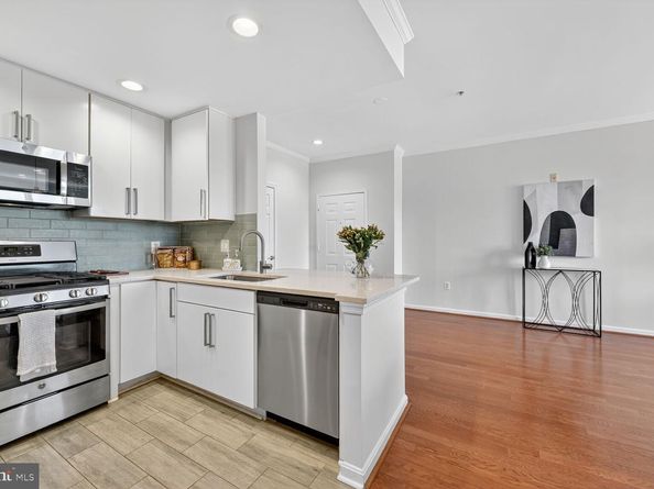 2004 11TH Street NW 326, Washington DC 20001