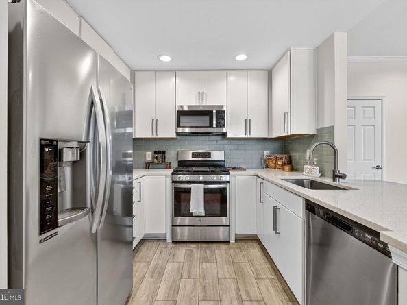 2004 11TH Street NW 326, Washington DC 20001