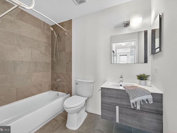 2004 11TH Street NW 326, Washington DC 20001