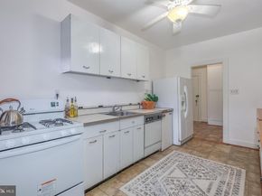 4000 Cathedral Avenue NW 144/145B, Washington DC 20016