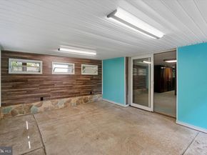 7224 Valley Avenue, Philadelphia PA 19128