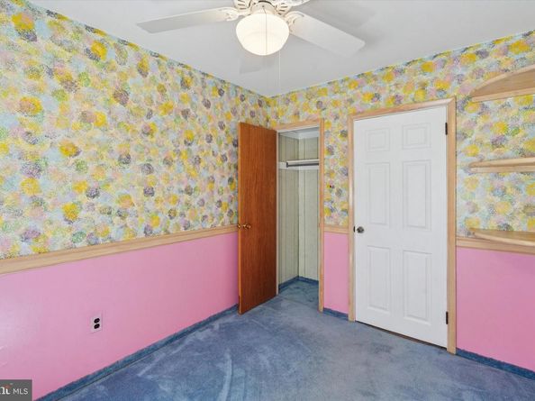 7224 Valley Avenue, Philadelphia PA 19128