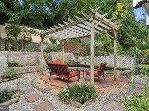7224 Valley Avenue, Philadelphia PA 19128
