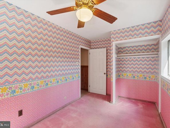 7224 Valley Avenue, Philadelphia PA 19128