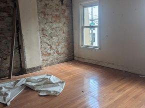 2622 Almond Street, Philadelphia PA 19125