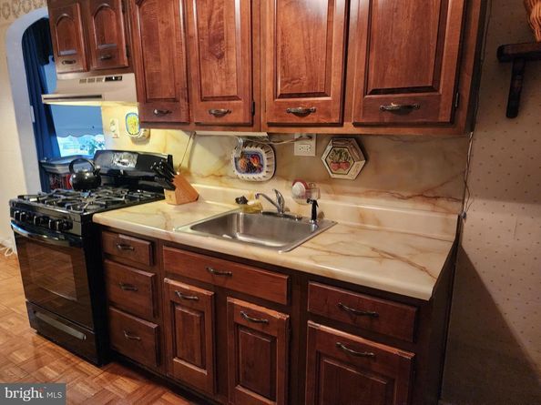 5132 Walker Street, Philadelphia PA 19124