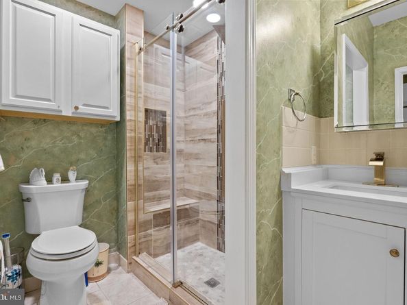 61 Legacy Oaks Drive, Richboro PA 18954