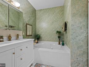 61 Legacy Oaks Drive, Richboro PA 18954