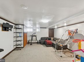 5212 N 8TH Street, Philadelphia PA 19120