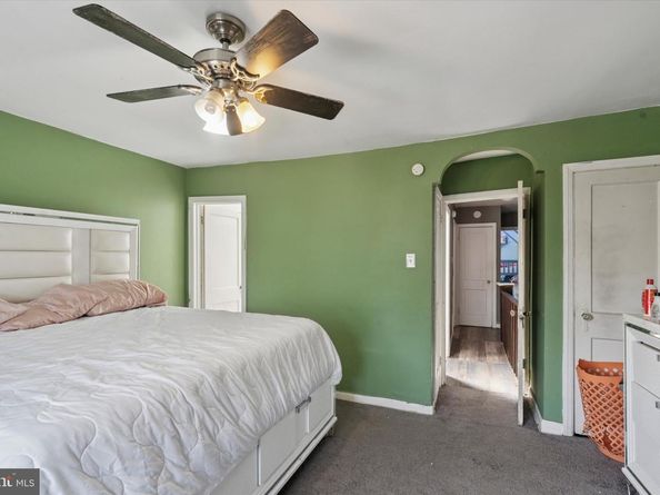 5212 N 8TH Street, Philadelphia PA 19120