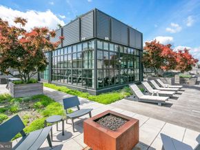 2030 8TH Street NW 301, Washington DC 20001