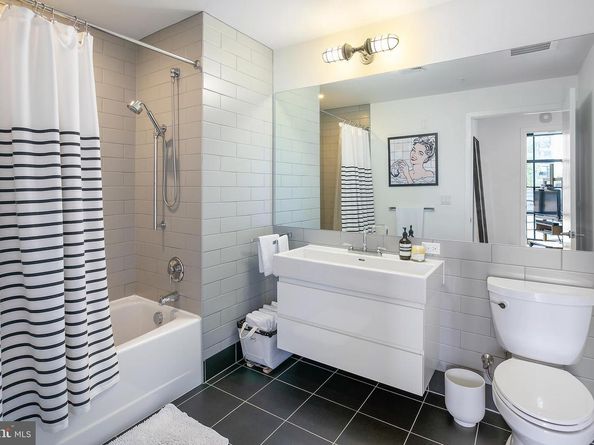 2030 8TH Street NW 301, Washington DC 20001