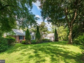 598 Cricket Lane, Wayne PA 19087