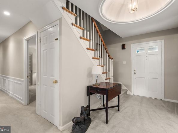 598 Cricket Lane, Wayne PA 19087