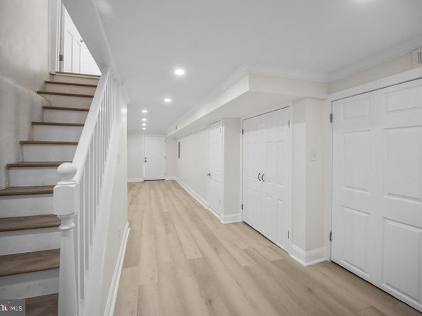 7726 Temple Rd, Philadelphia PA 19150