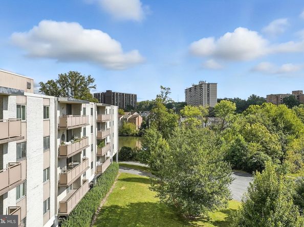 7501 Democracy Boulevard B422, Bethesda MD 20817