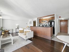 7501 Democracy Boulevard B422, Bethesda MD 20817