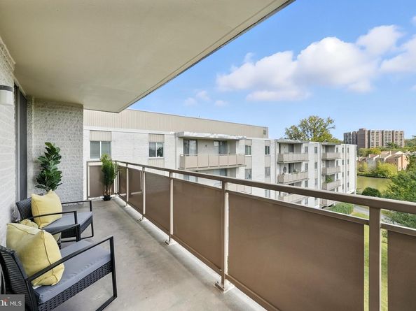 7501 Democracy Boulevard B422, Bethesda MD 20817
