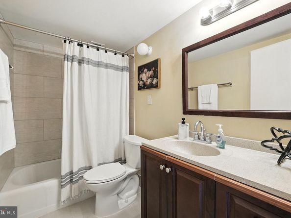 7501 Democracy Boulevard B422, Bethesda MD 20817