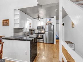 814 S 5TH Street, Philadelphia PA 19147