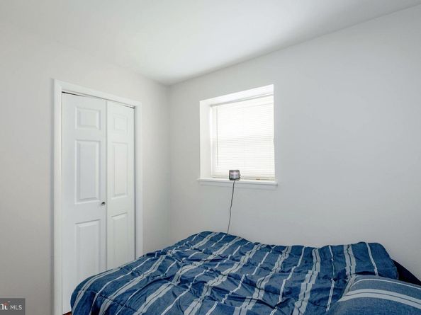 814 S 5TH Street, Philadelphia PA 19147