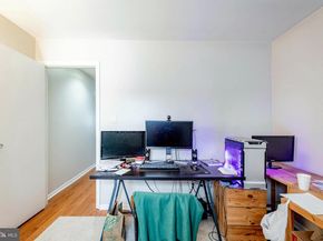 814 S 5TH Street, Philadelphia PA 19147
