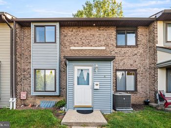 22 Fitzwatertown Road