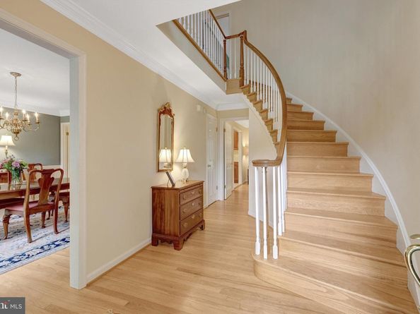 2201 Lydia Place, Vienna VA 22181
